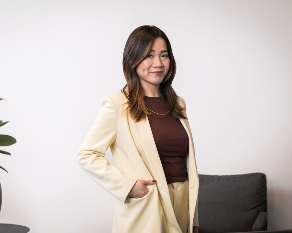 Photo of Debbie Lau